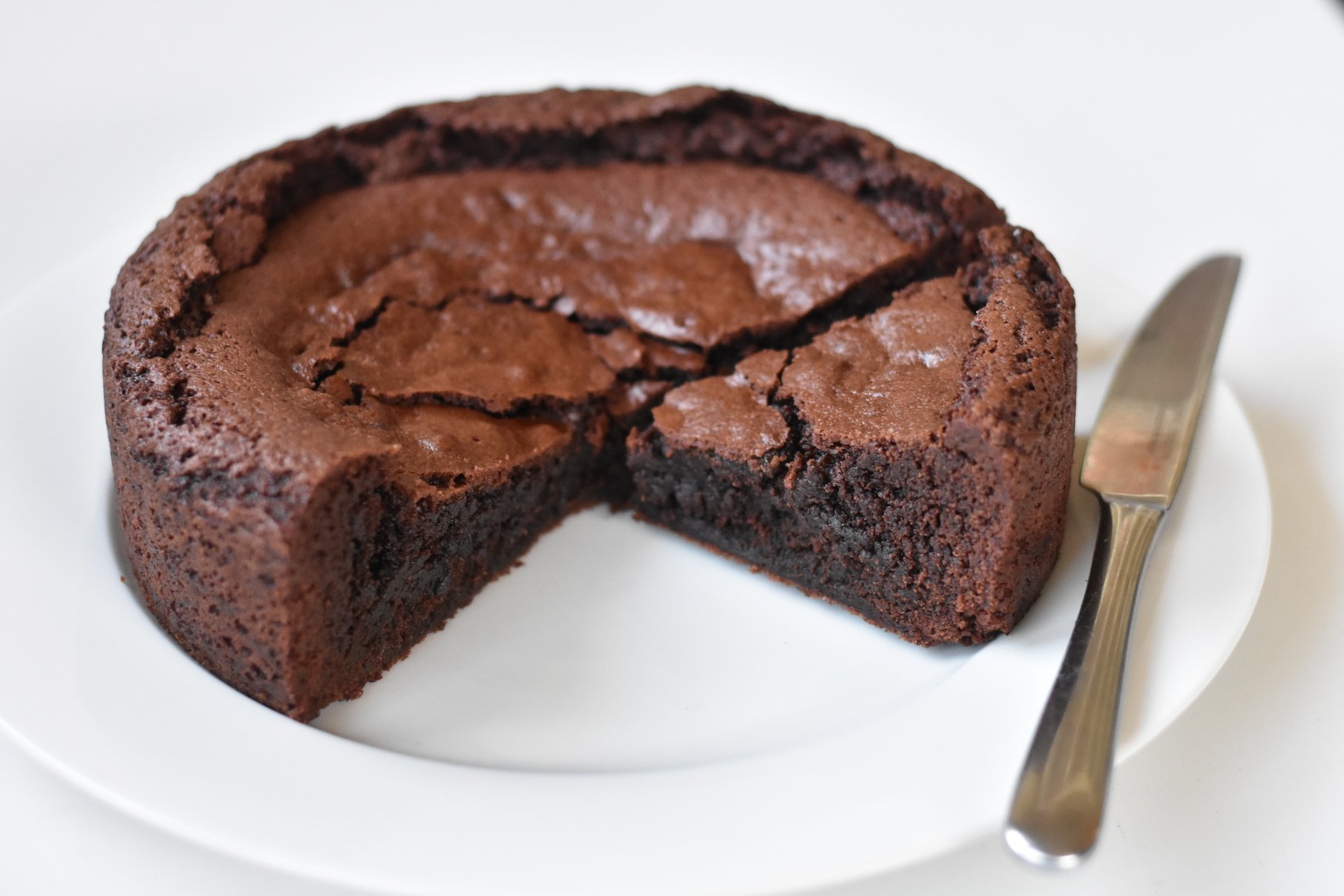Chocolate Fudge Cake Baking Envy