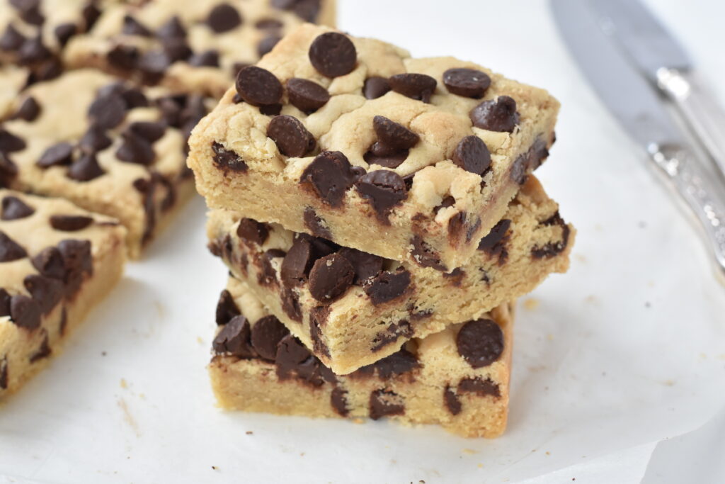 Stack of chocolate chip cookie bars.