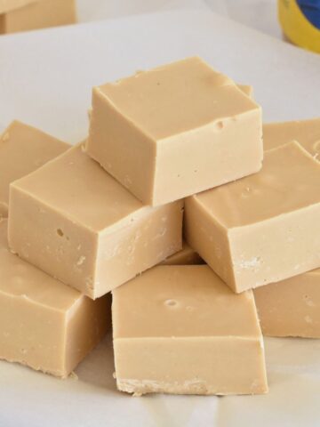 Squares of Peanut Butter Fudge